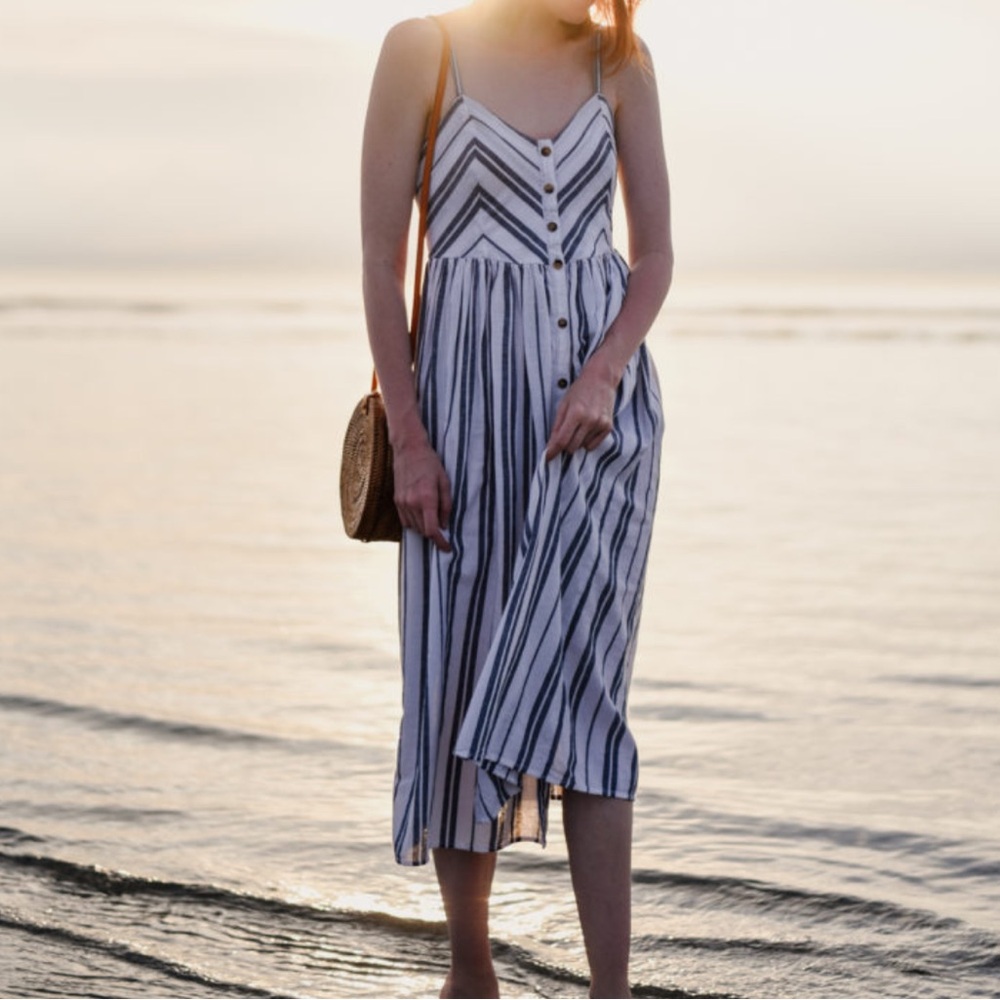H&M Black and White Striped Midi Dress